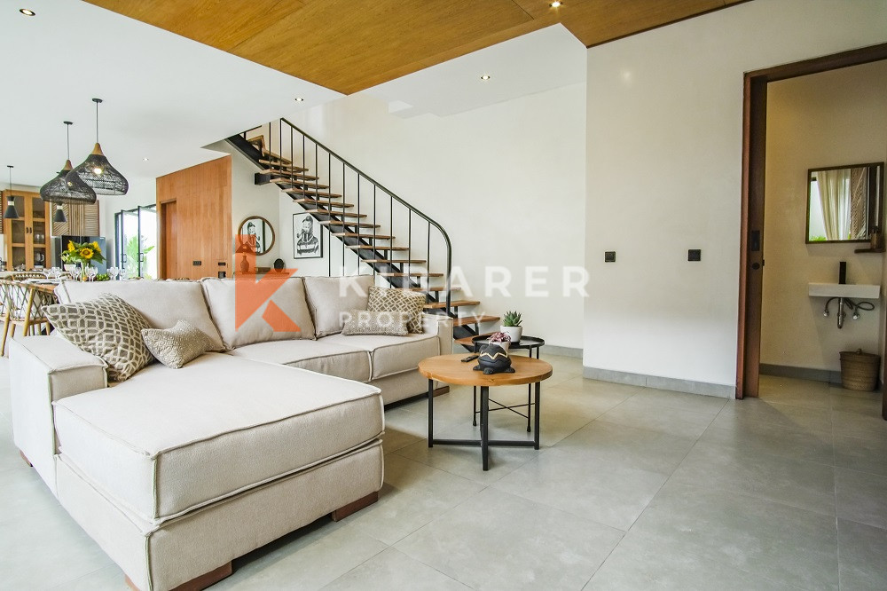 Stunning Three Bedrooms Enclosed Living Villa Walking Distance To Cemagi Beach — image 8