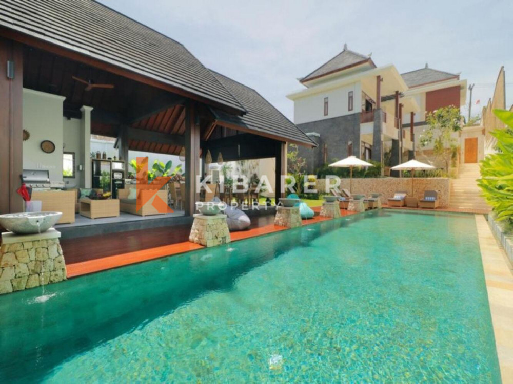 Stunning Four Bedroom Open Living Villa Situated in Ungasan — image 1