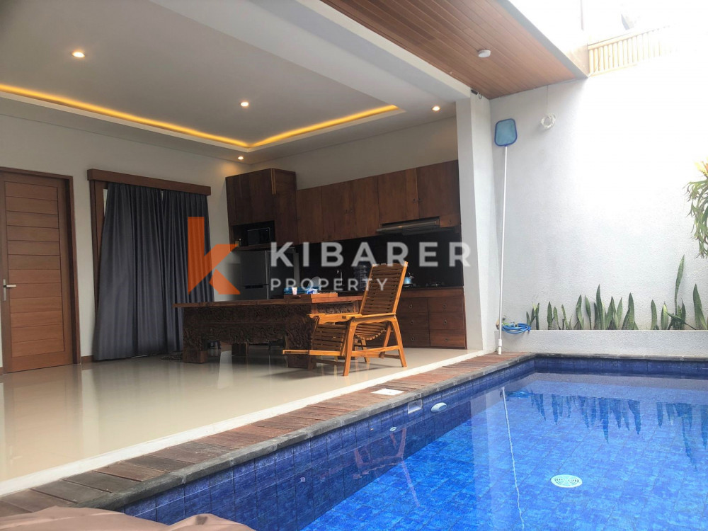 Charming Four-Bedroom Villa Located in a Perfect Area of Canggu — image 7