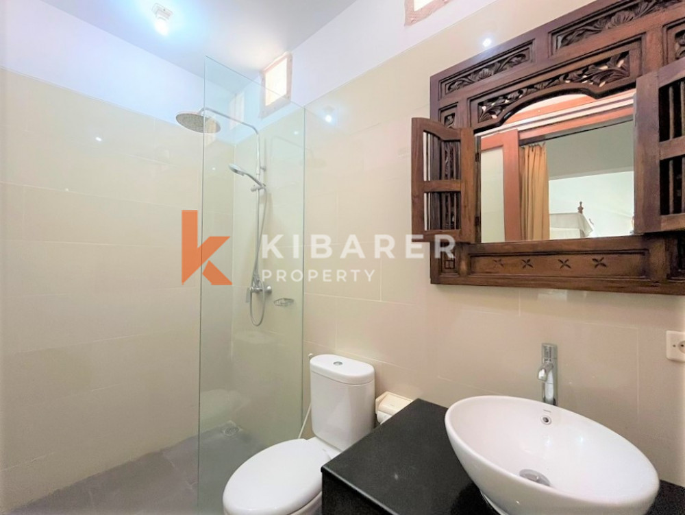Magnificent Closed Three-Bedroom Villa Complex in Berawa — image 11
