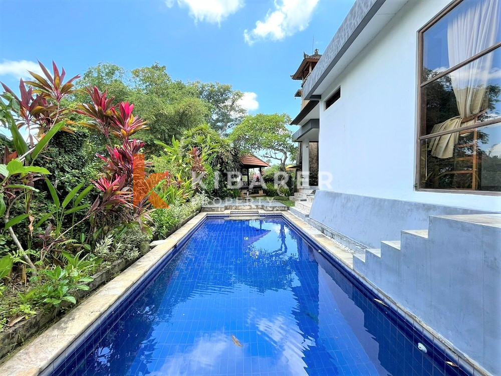 Magnificent Closed Three-Bedroom Villa Complex in Berawa