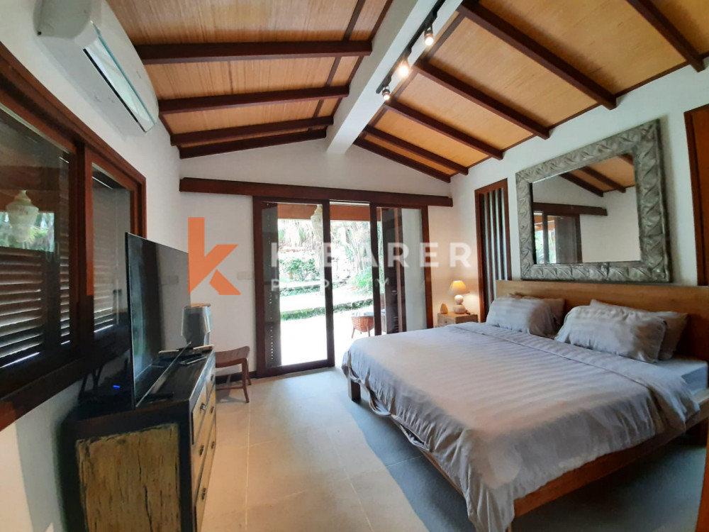 Superb Five-Bedroom Villa Located in the Peaceful Canggu Area — image 17