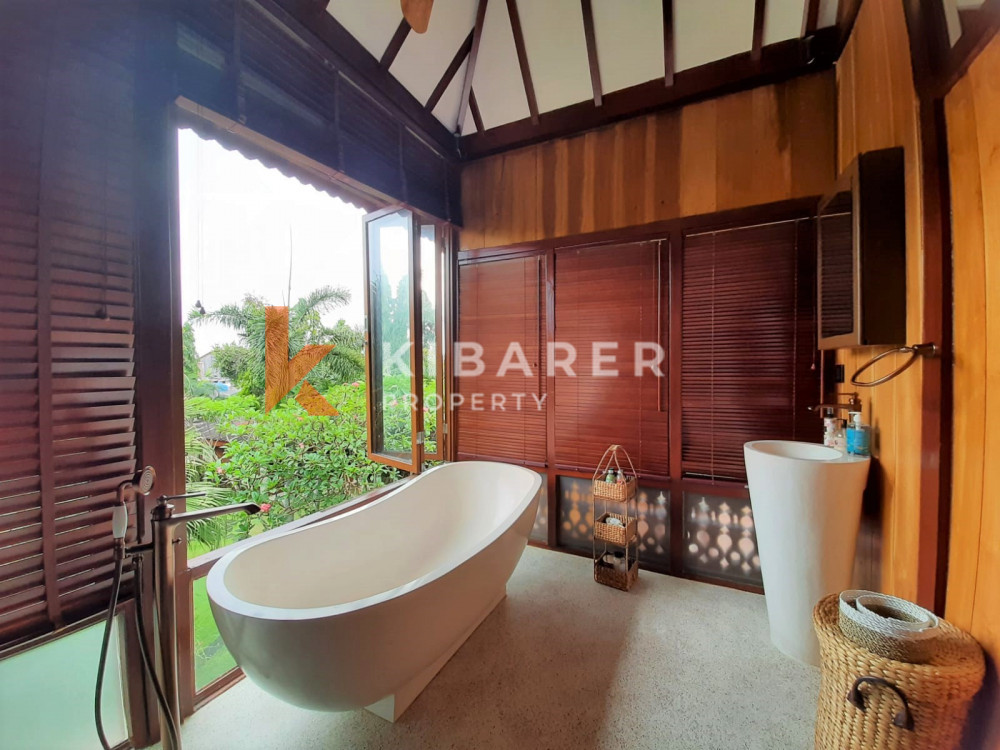 Superb Five-Bedroom Villa Located in the Peaceful Canggu Area — image 10