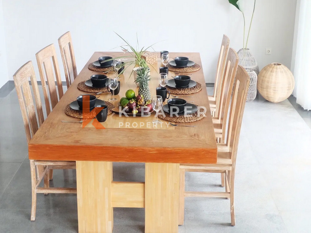 Beautiful Four-Bedroom Gated Villa in Canggu — image 7