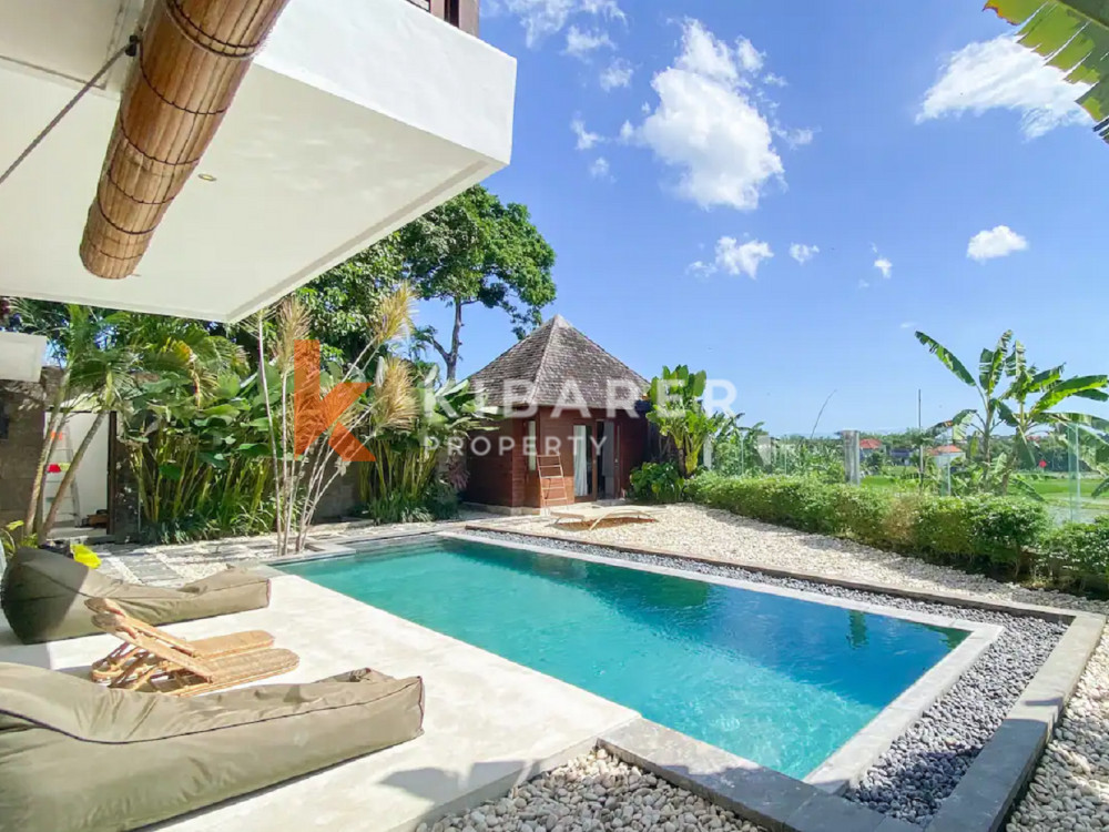 Beautiful Four-Bedroom Gated Villa in Canggu — image 4