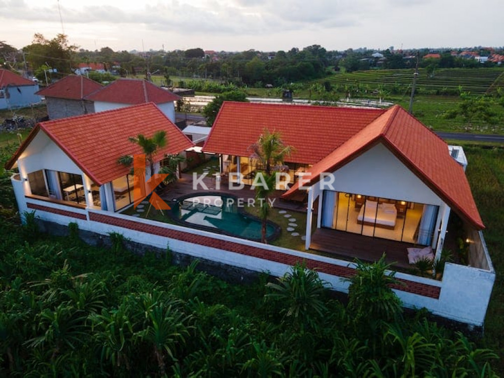 Brand New Stunning Two Bedroom Villa situated in Pererenan — image 6