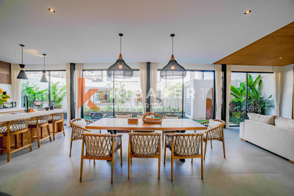 Superb Three-Bedroom Villa Within Walking Distance to Cemagi Beach — image 5