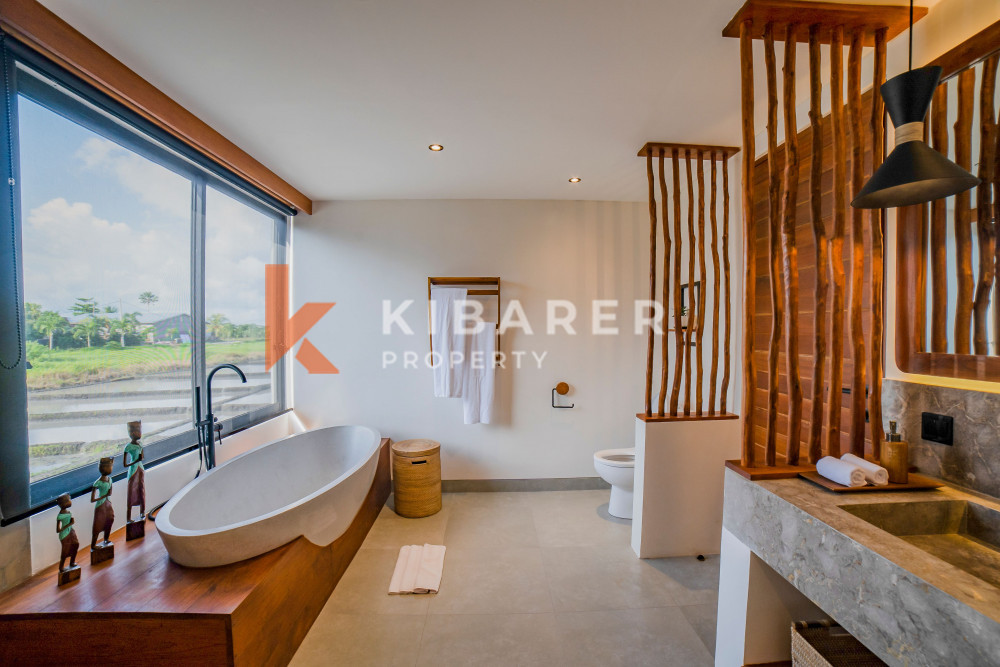 Superb Three-Bedroom Villa Within Walking Distance to Cemagi Beach — image 8