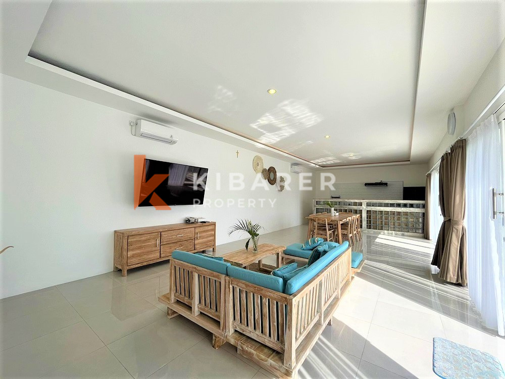 Incredible New Four-Bedroom Gated Villa with Views in Padonan — image 3