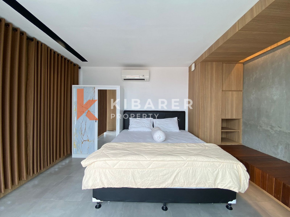 Modern Five-Bedroom Closed Living Villa Located in Jimbaran — image 10