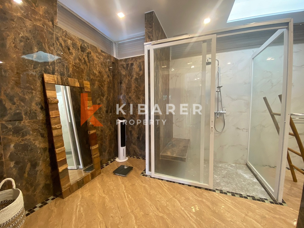 Gorgeous Three Bedroom Villa situated in quiet Umalas area — image 7