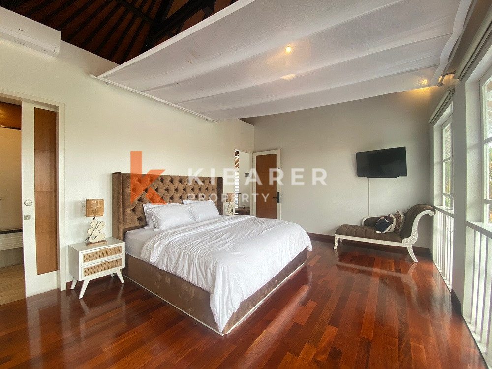 Gorgeous Three Bedroom Villa situated in quiet Umalas area — image 9