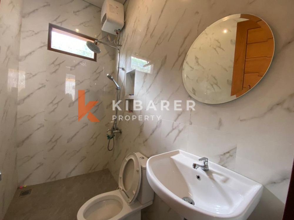 Charming Four-Bedroom Villa Located in a Perfect Area of Canggu — image 5