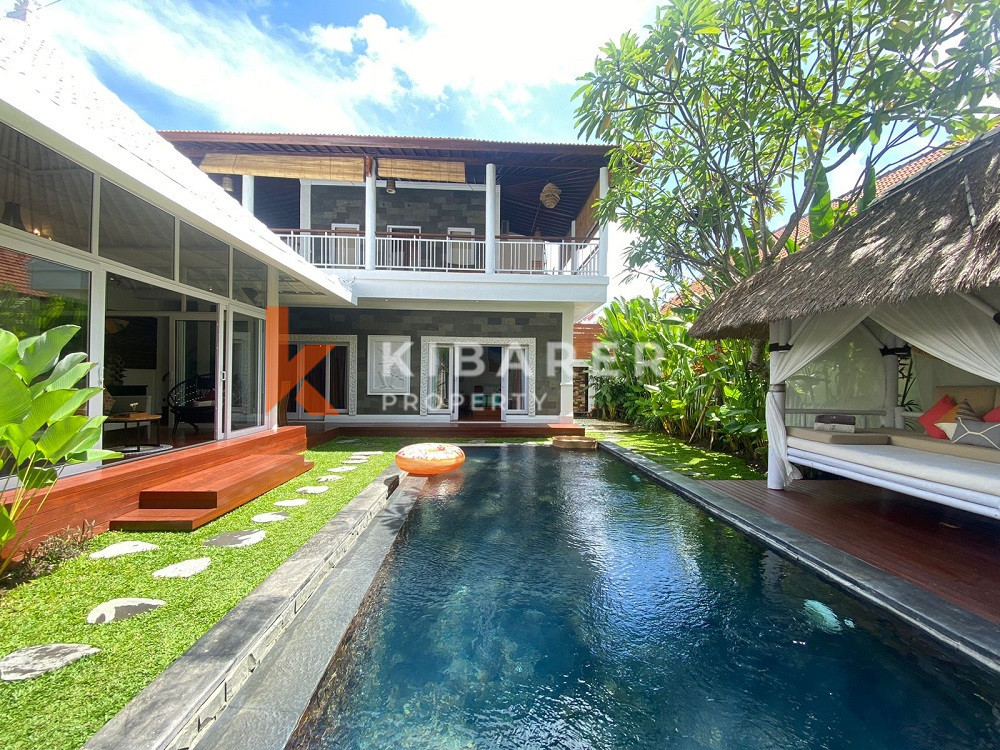 Magnificent Three-Bedroom Villa Within Walking Distance to Canggu Beach — image 11