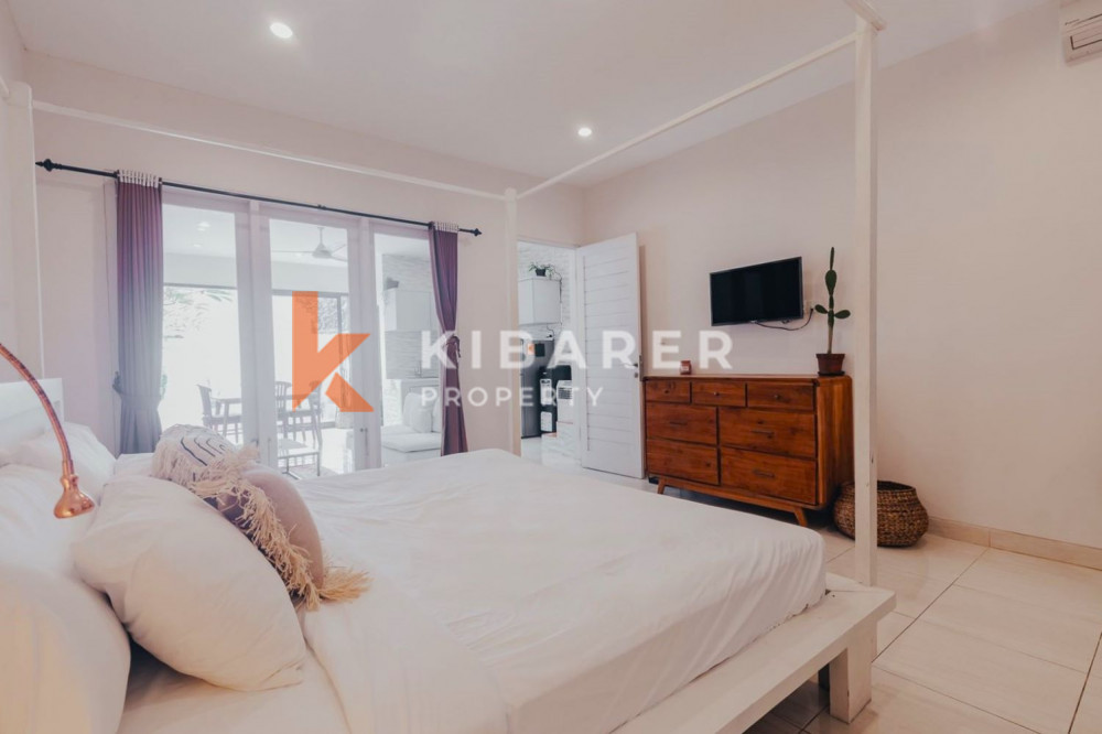 Two Bedroom Closed Living Boutique Villa in a Prime Seminyak — image 5