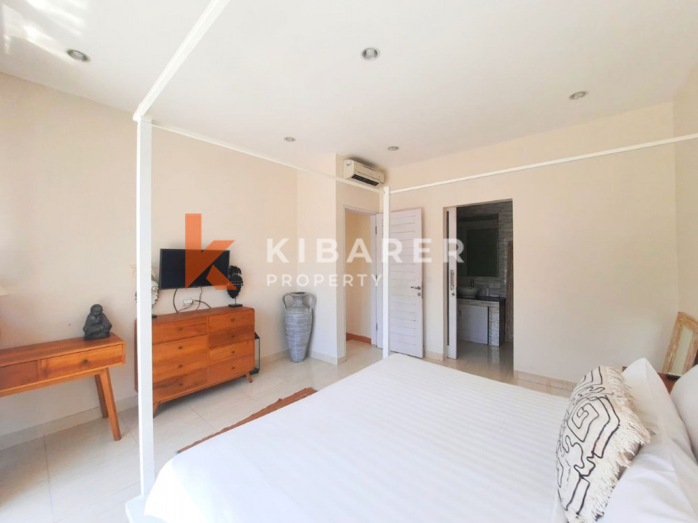 Two Bedroom Closed Living Boutique Villa in a Prime Seminyak — image 12