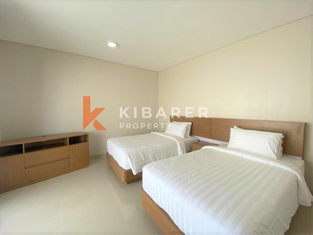 Cozy Two-Bedroom Enclosed Living Room Villa Situated in Ungasan — image 10