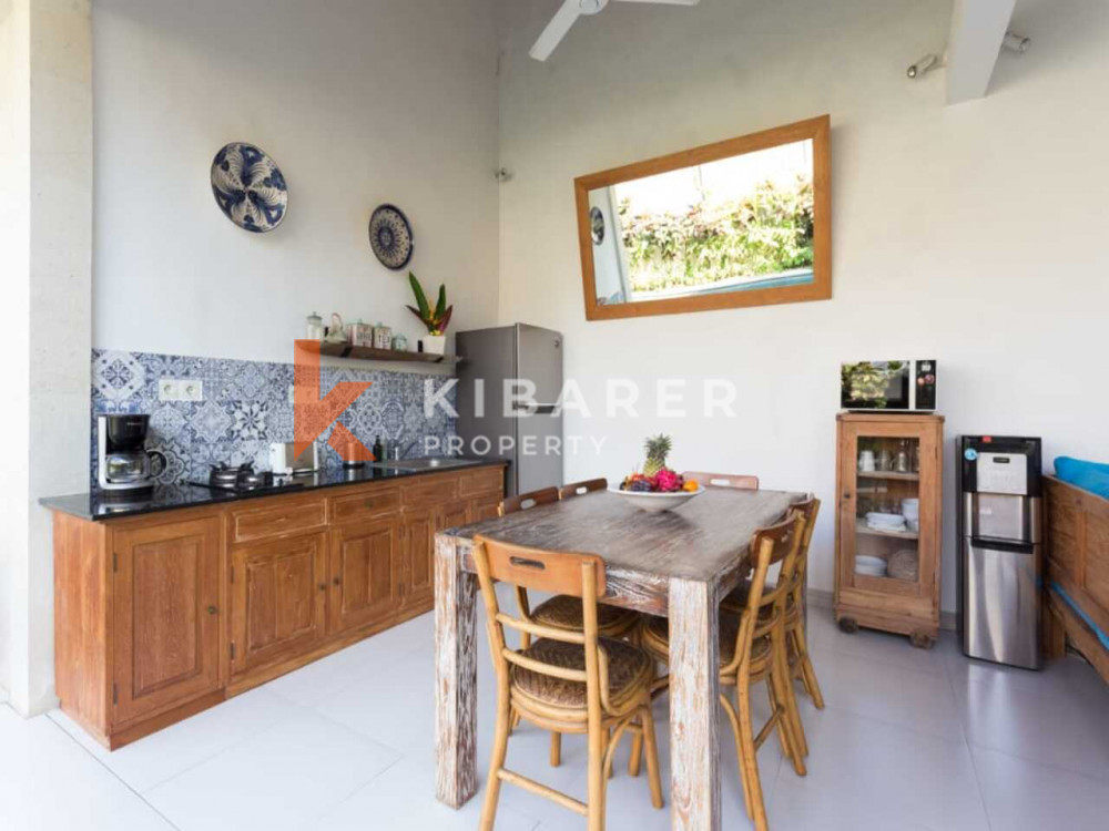 Incredible Two-Bedroom Villa with Open Living Room Located in Canggu — image 5
