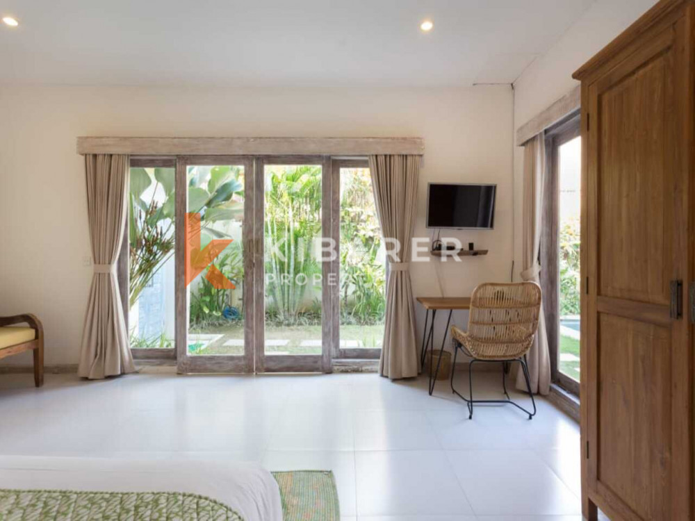 Incredible Two-Bedroom Villa with Open Living Room Located in Canggu — image 11