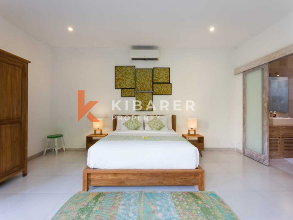 Incredible Two-Bedroom Villa with Open Living Room Located in Canggu — image 12