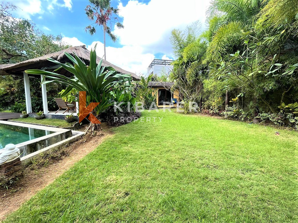 Near the Beach Beautiful Four-Bedroom Villa Located in Berawa — image 6