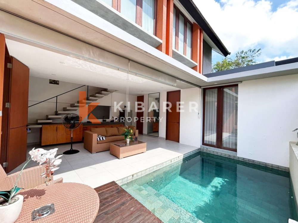 Beautiful Two Bedroom Open Living Villa Strategically Set in Seminyak — image 2
