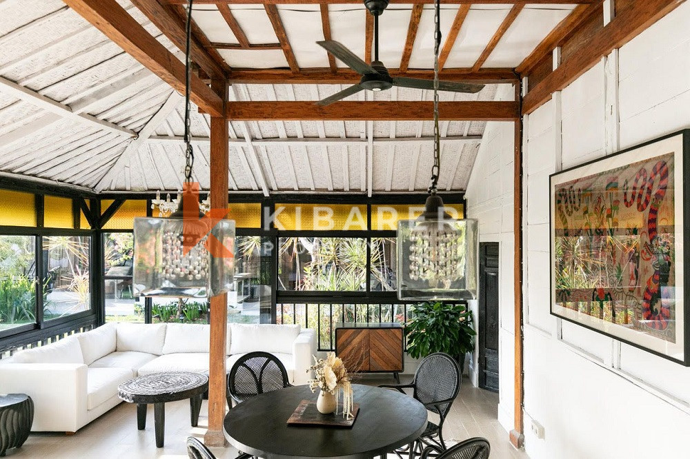 Charming Tropical Three-Bedroom Villa in Prime Berawa — image 8
