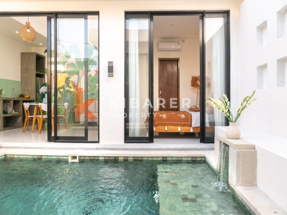 Bohemian Two Bedroom Enclosed Living Room Villa Situated in Kerobokan — image 3