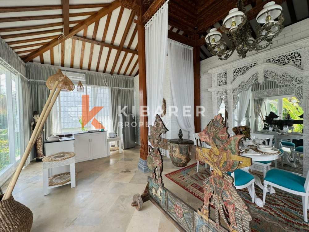 Stunning Six-Bedroom Modern Joglo Villa Located in Tumbak Bayuh — image 12