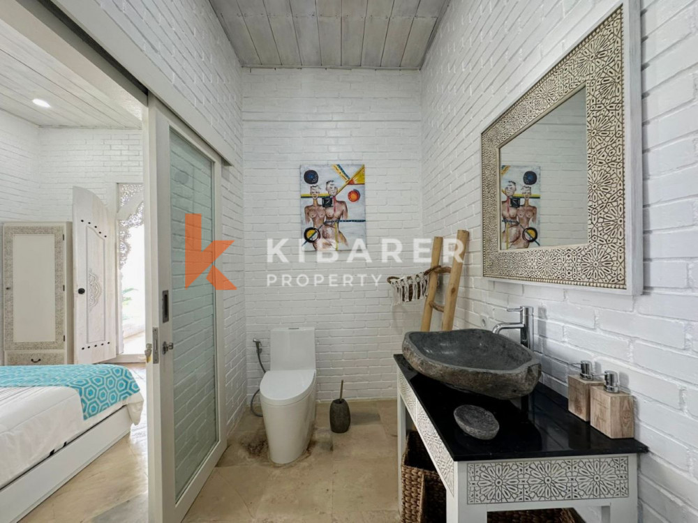 Stunning Six-Bedroom Modern Joglo Villa Located in Tumbak Bayuh — image 10