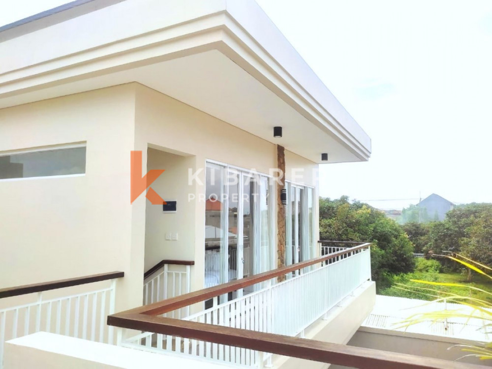 Charming Open Three-Bedroom Villa Nestled in Ungasan — image 7