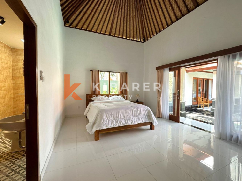 Beautiful New Open Two-Bedroom Villa in Padonan — image 7