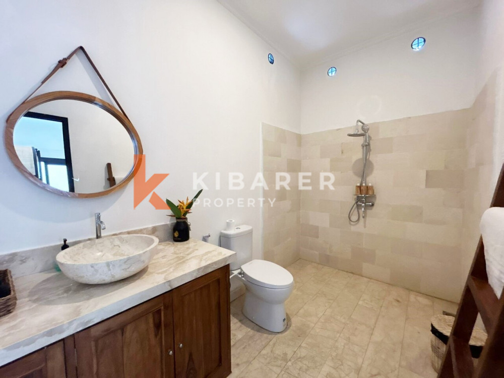 Newly Built Two-Bedroom Villa with Enclosed Living Room Located in Padonan — image 9