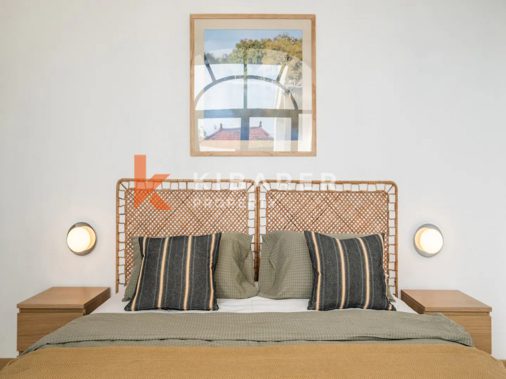 Elegant Two-Bedroom Mediterranean Villa with Closed Living Room Located in Canggu — image 7