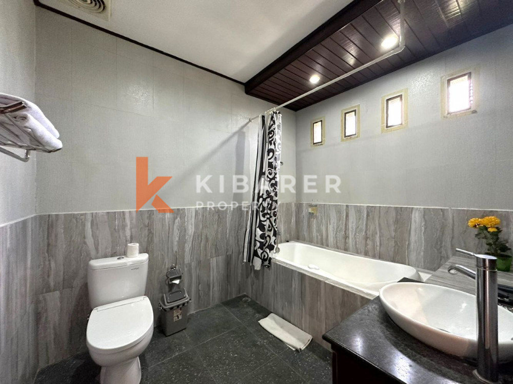 Comfortable Two-Bedroom Villa with Open Living Room in a Villa Complex in Seminyak — image 19