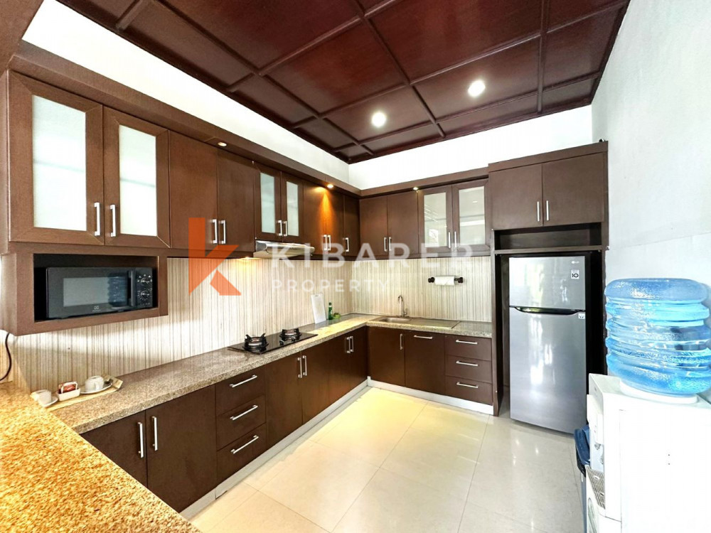 Cozy Two Bedroom Open Living Villa at Villa Complex in Seminyak — image 2