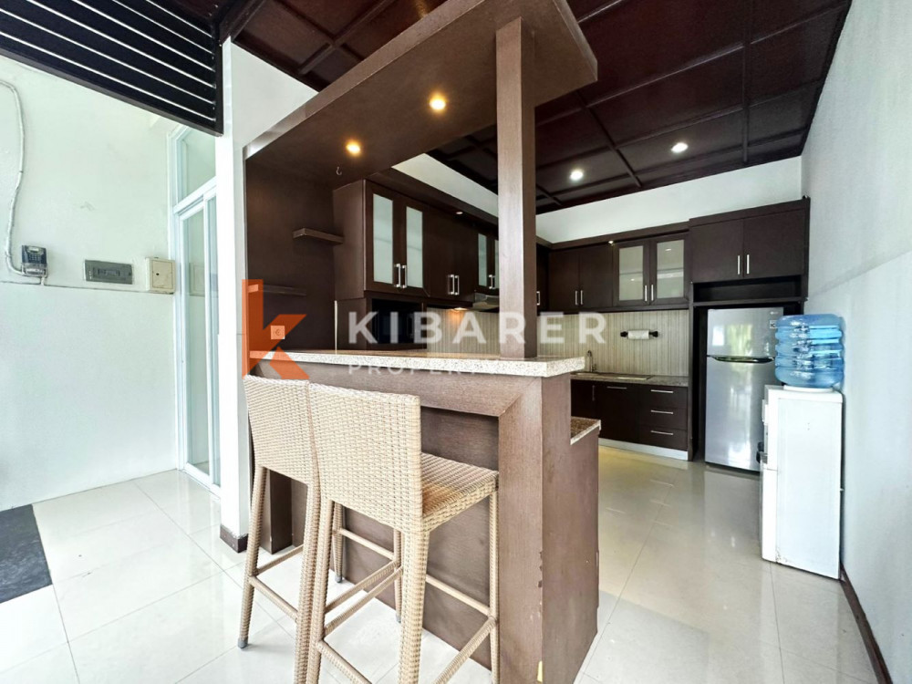 Cozy Two Bedroom Open Living Villa at Villa Complex in Seminyak — image 3