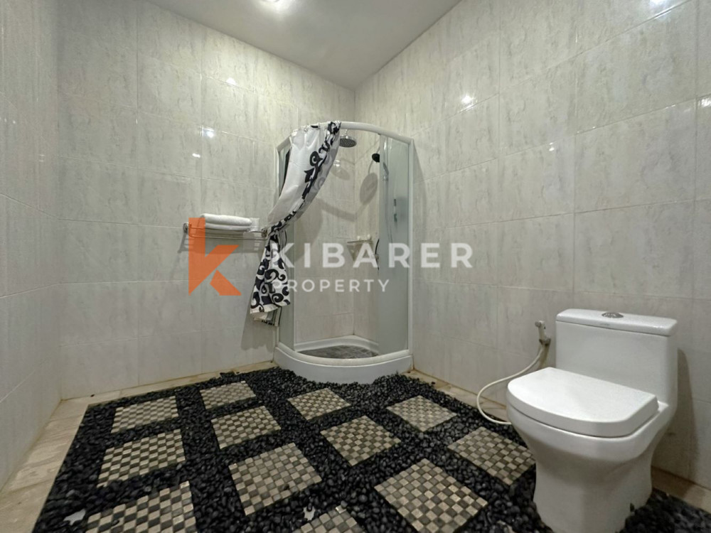 Homey Four Bedrooms Enclosed Living Villa Situated in Seminyak — image 8