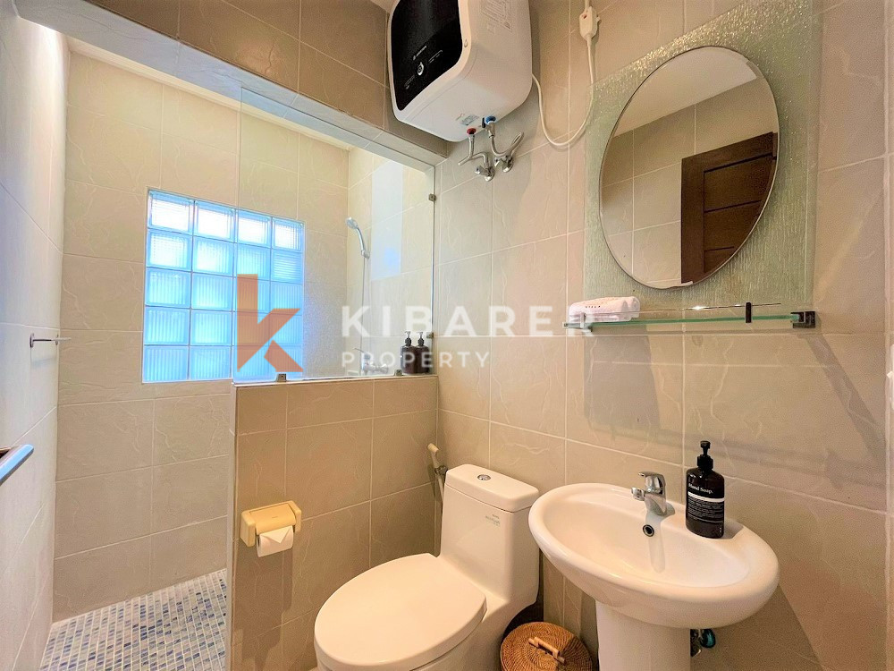 Cozy Two Bedrooms Closed Living Villa In Berawa — image 15