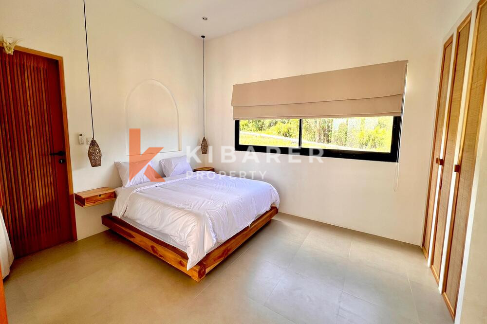 Elegant 3-Bedroom Mediterranean Villa in Pererenan — image 10