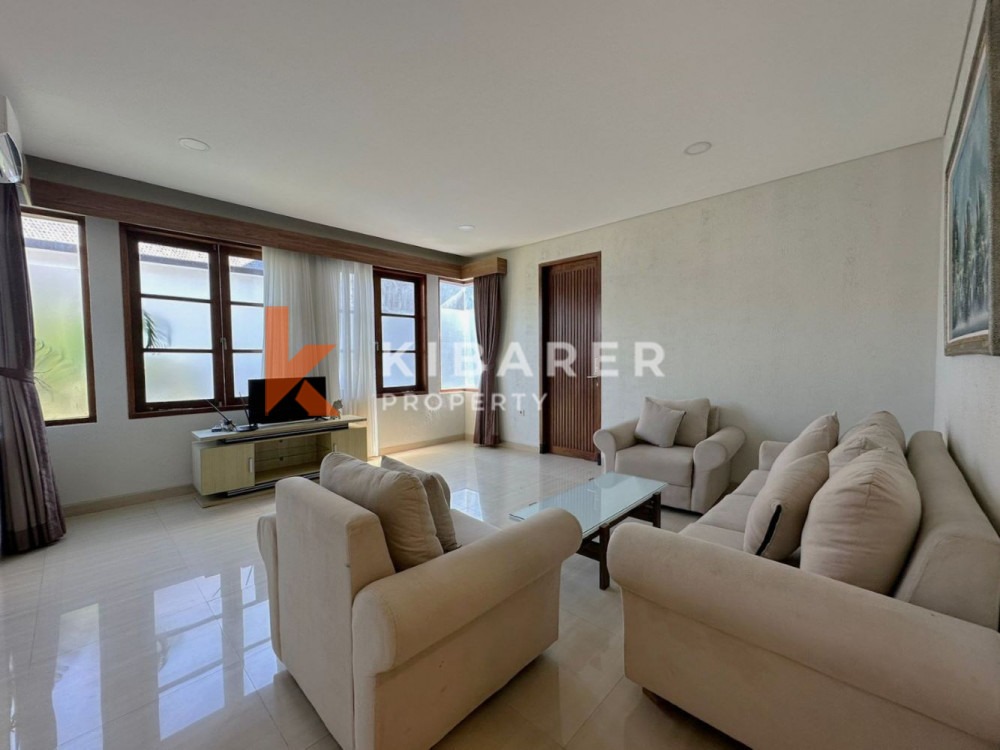 Beautiful Two Bedroom Open Living at Villa Complex in Jimbaran — image 8