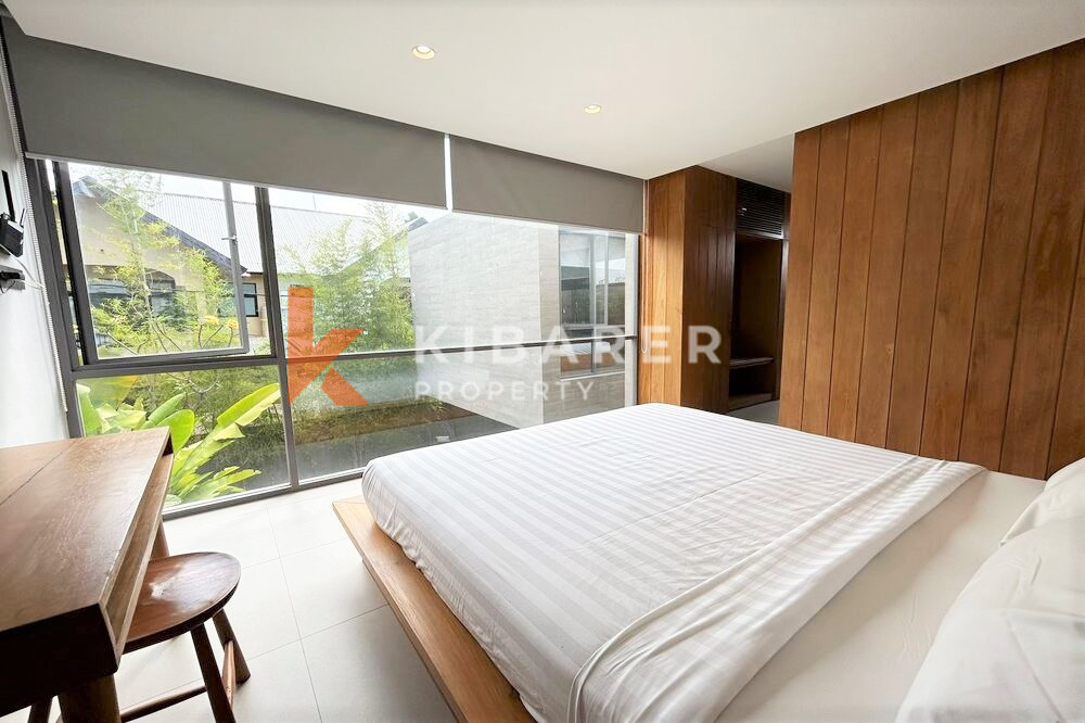 Stylish Two Bedroom Open Living Room Villa Nestled in Umalas — image 11