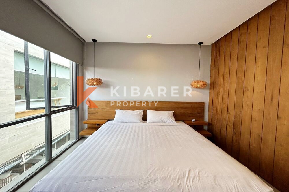 Stylish Two Bedroom Open Living Room Villa Nestled in Umalas — image 15