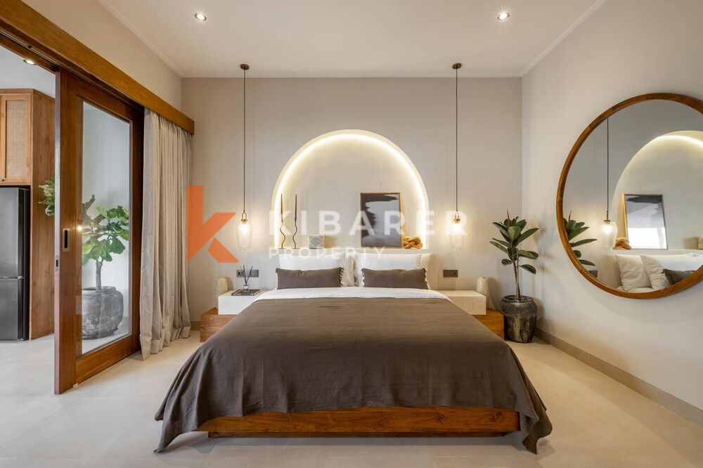 Stylish Two Bedroom Modern Open Living Room Villa Set in Tumbak Bayuh — image 5