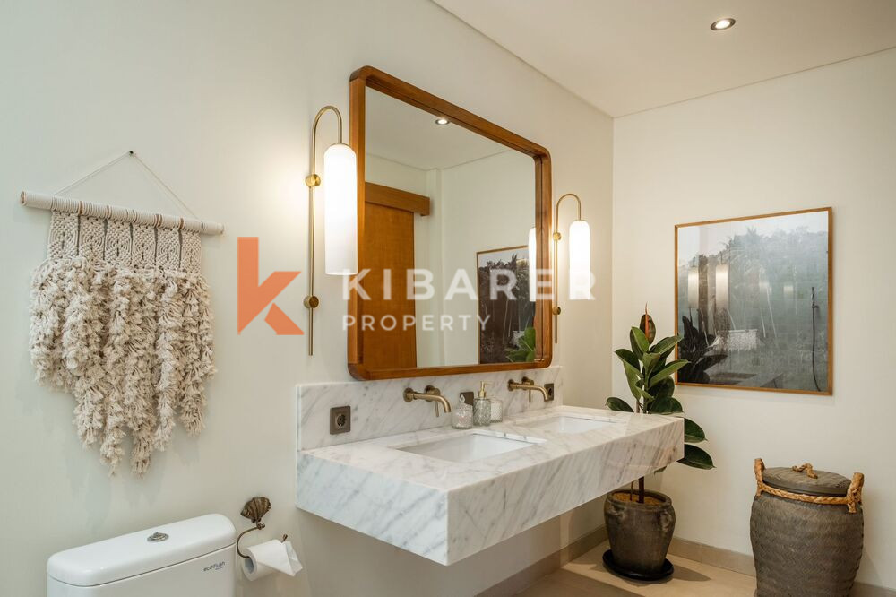 Stylish Two Bedroom Modern Open Living Room Villa Set in Tumbak Bayuh — image 10