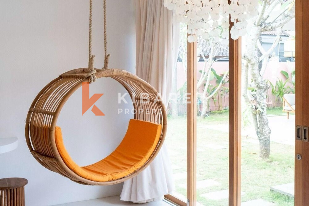 Modern Three Bedroom Minimalist Enclosed Living Room Villa Situated in Umalas — image 14