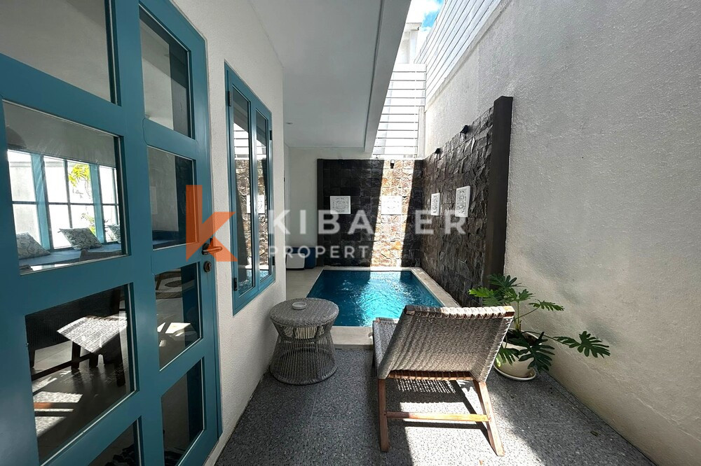 Charming One Bedroom Enclosed Living Room Santorini Villa Situated in Padonan — image 1