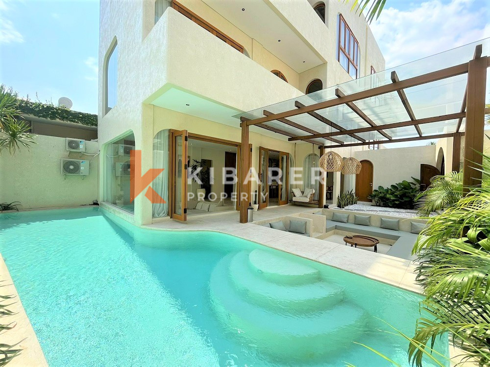 Luxury One Gate System Three Bedroom Enclosed Living Villa In Berawa — image 1