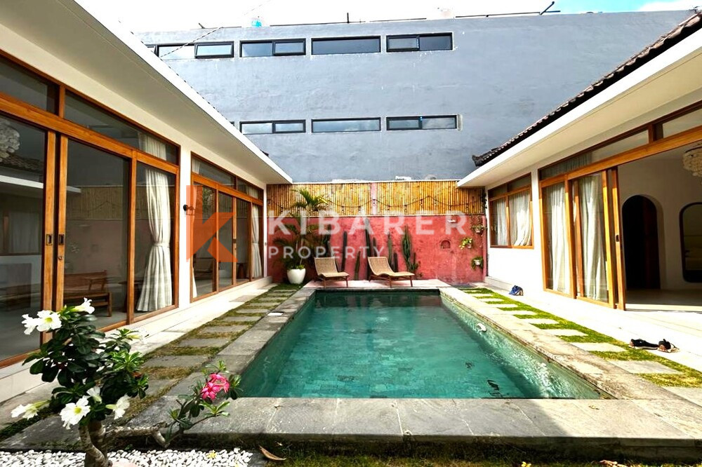 Modern Three Bedroom Minimalist Enclosed Living Room Villa Situated in Umalas — image 2