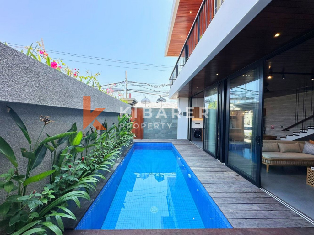 Brand New Stunning Three Bedroom Enclosed Living Villa in Seminyak — image 16